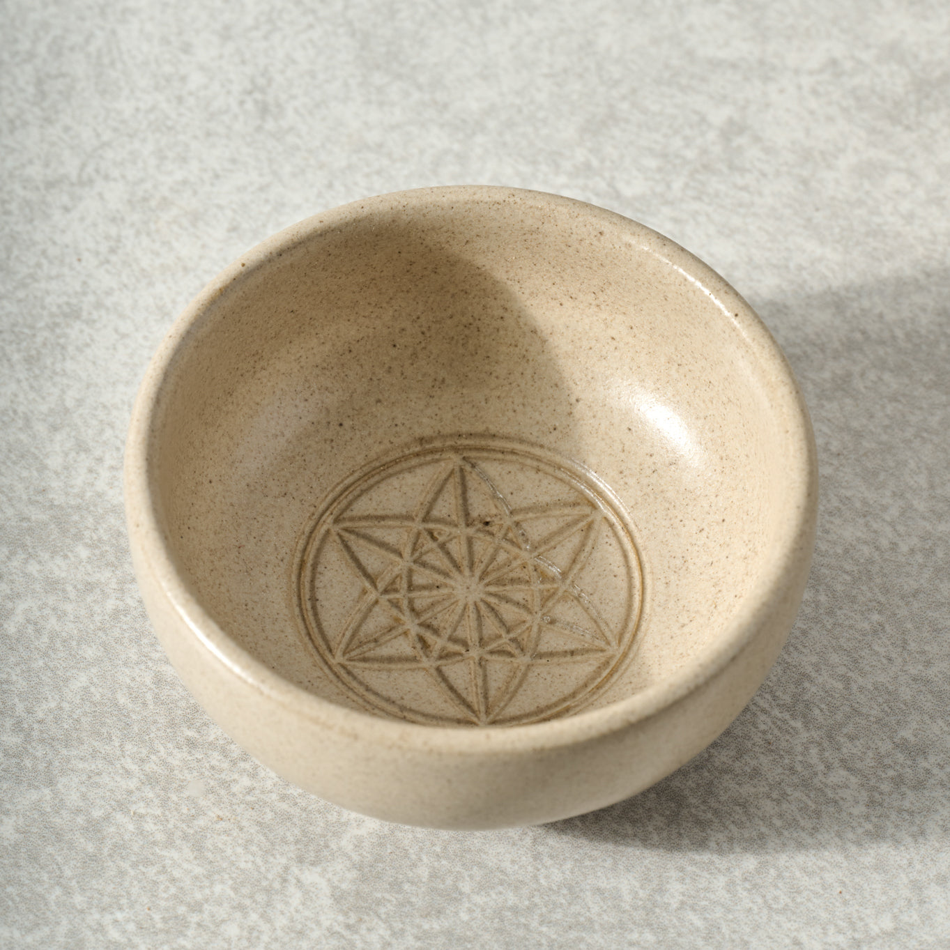 Exquisite relief Dipping Bowl - Equilibrium of Life